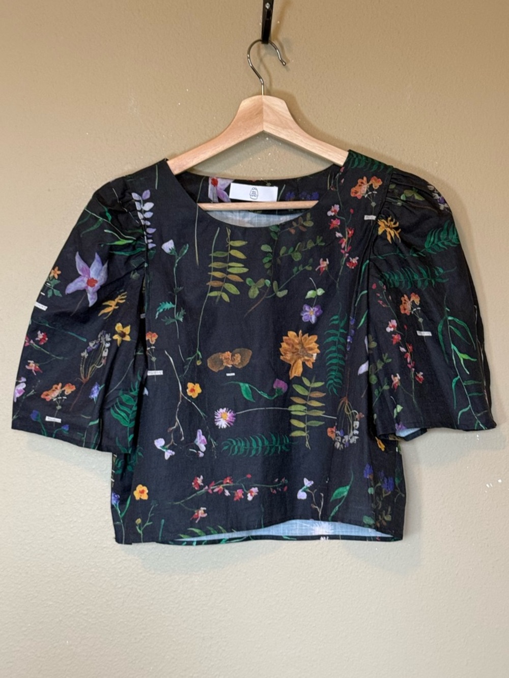 DAUPHINETTE Bleeding Hearts Linen Floral Bishop Sleeve Top Size 8 - Picture 2 of 8